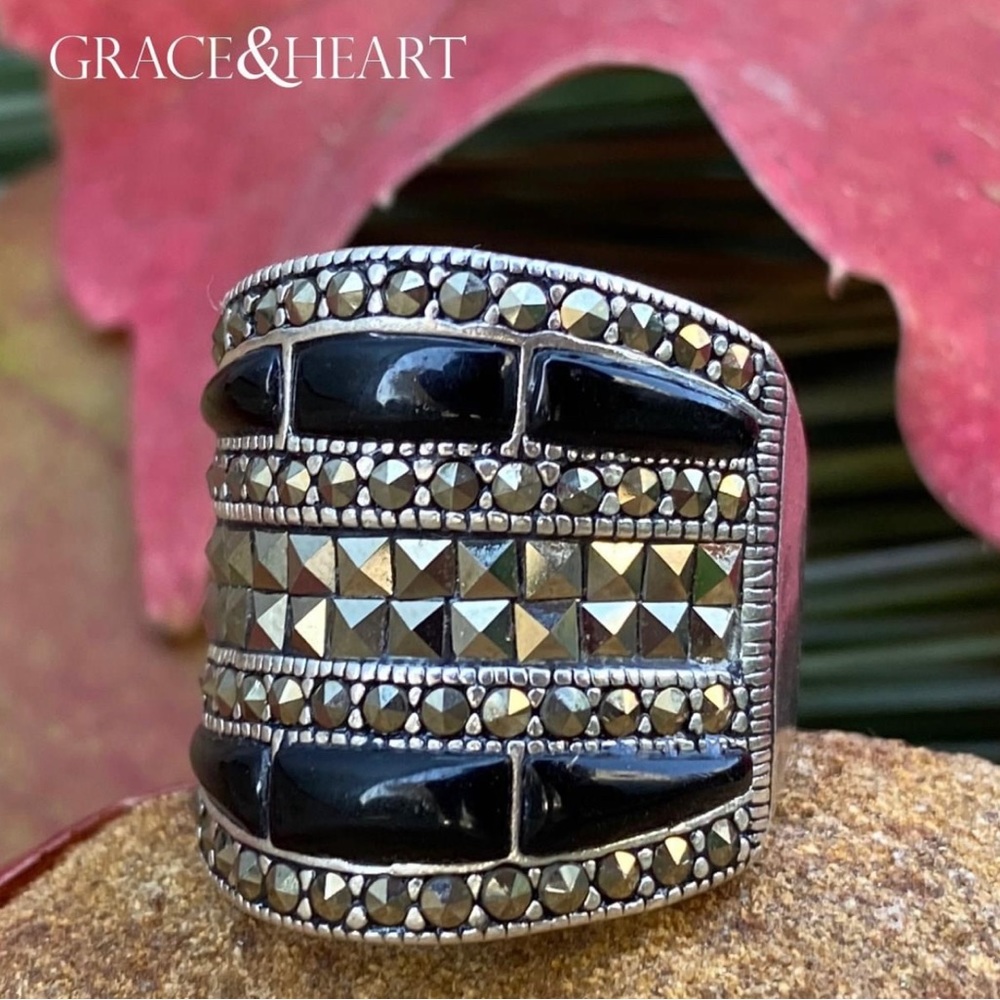 Grace & Heart G&H GARBO RING .925 STERLING SILVER PYRITE Onyx SIZE 6 BRAND NEW